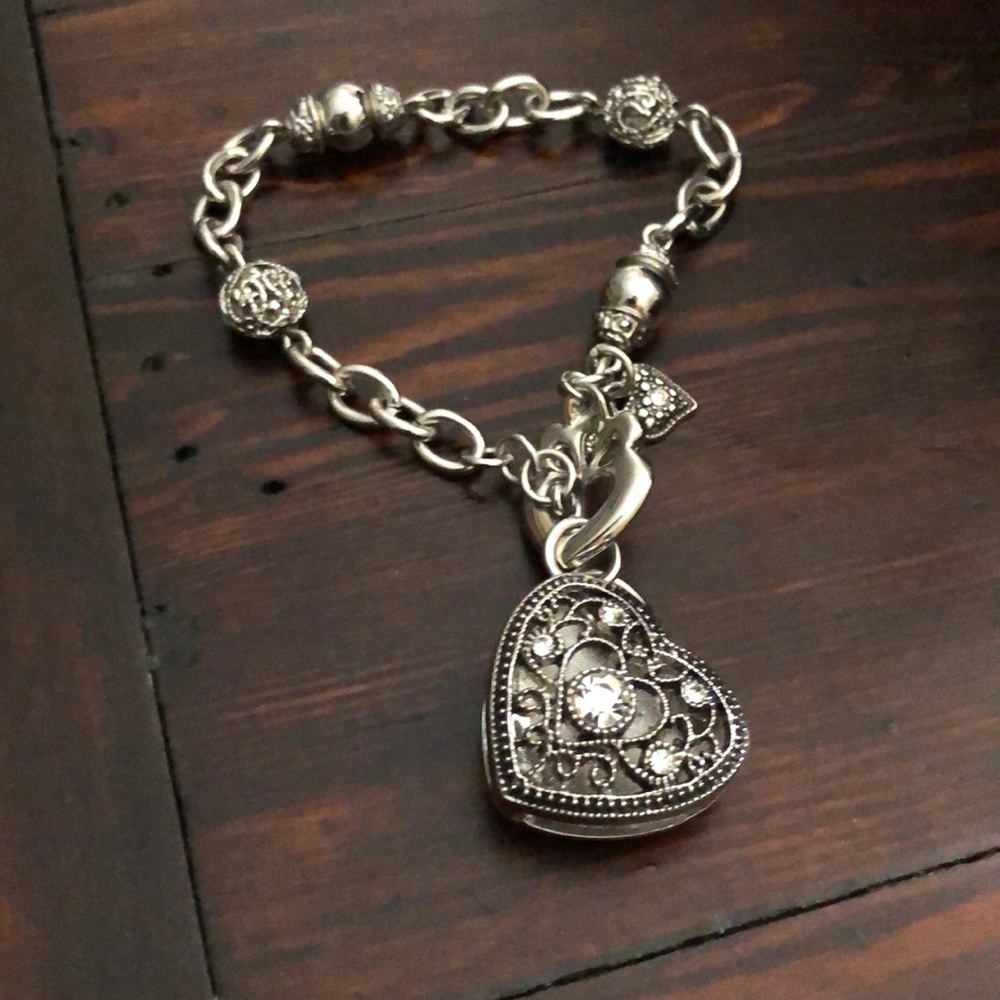 Heart charm bracelet